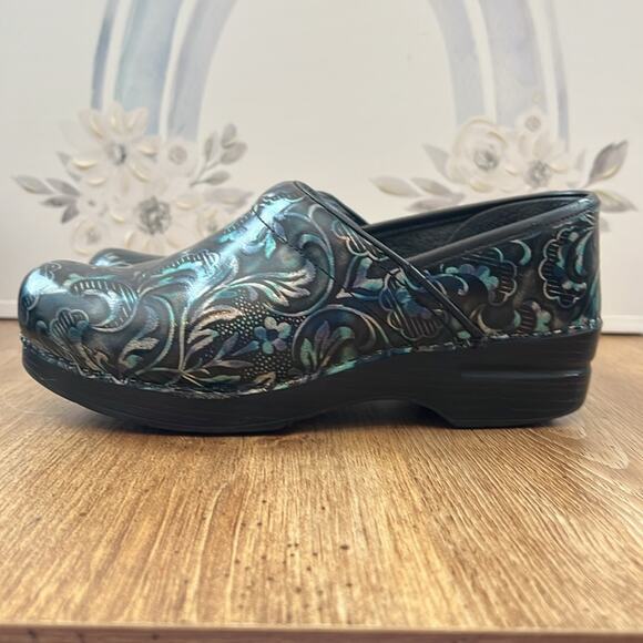 Dansko Floral Print Clogs - Picture 4 of 14